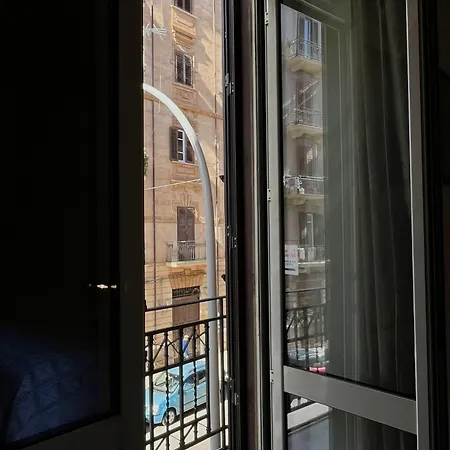 Hotiday Dante 3* Palermo